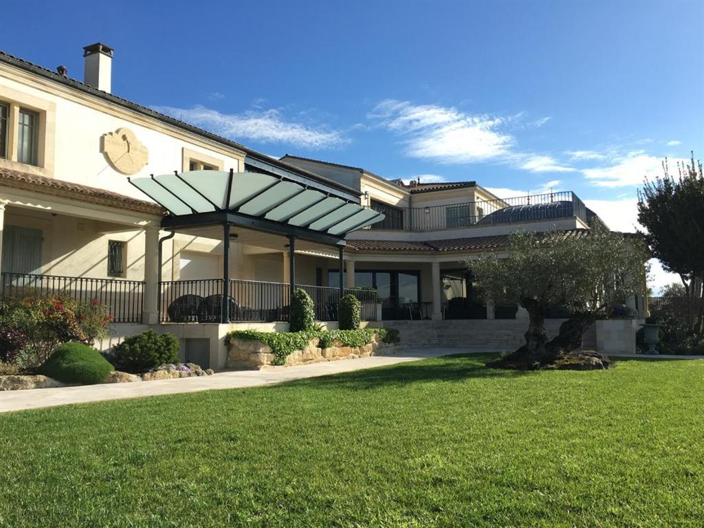 Château La Rose Perrière Lussac (Gironde) Exterior foto